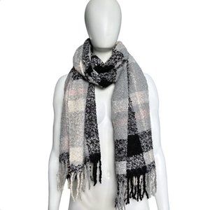 Loft Chunky Knit Checkered Scarf